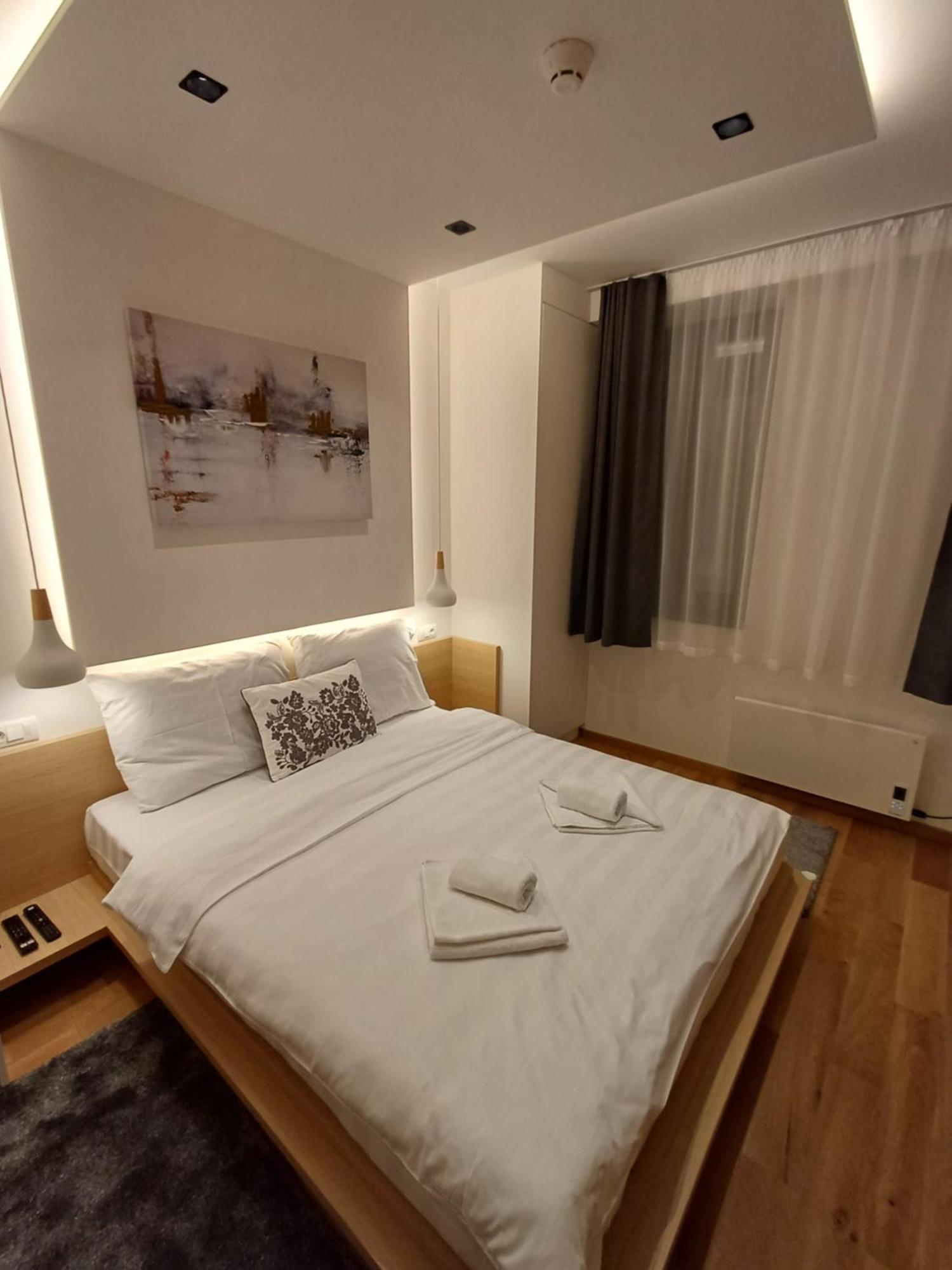 Apart Hotel Zlatni Javor, Apartment 410 亚霍里纳 外观 照片